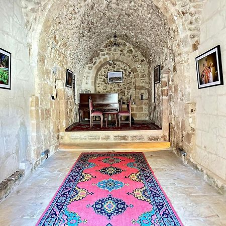 Arev Hotel Mardin Bagian luar foto