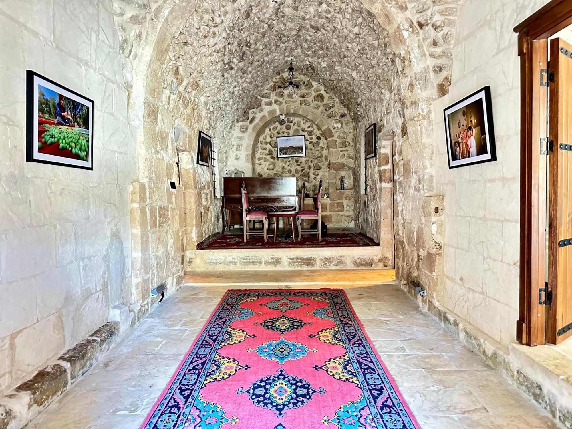 Arev Hotel Mardin Bagian luar foto